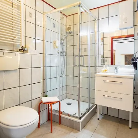 Schloss Destille דורמאגן