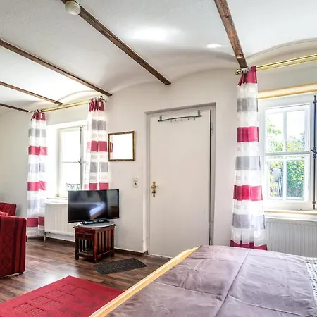 Schloss Destille מלון דורמאגן