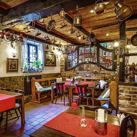 Schloß Destille Hotel