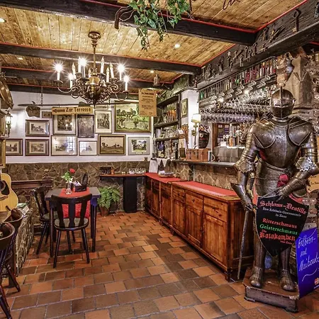 Schloss Destille 酒店 多尔马根