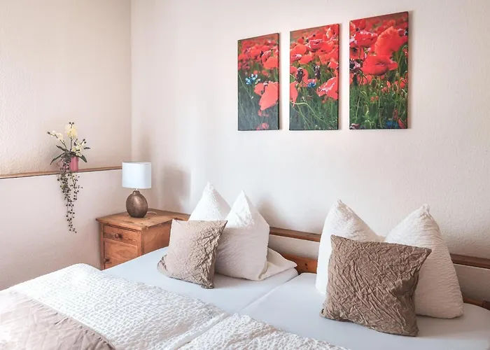 Hotel Schloss Destille 3*