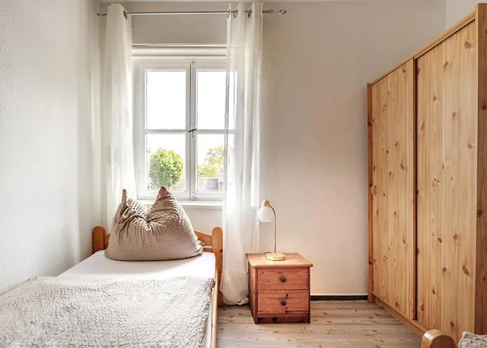 Hotel Schloss Destille 3*